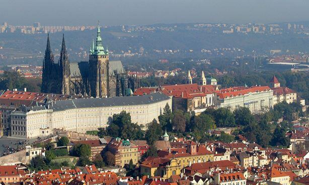 Prague_castle_where_to_eat_eating_prague