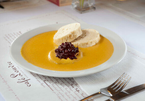 Prague Food & Beer Tour: Special 10 Year Anniversary Edition