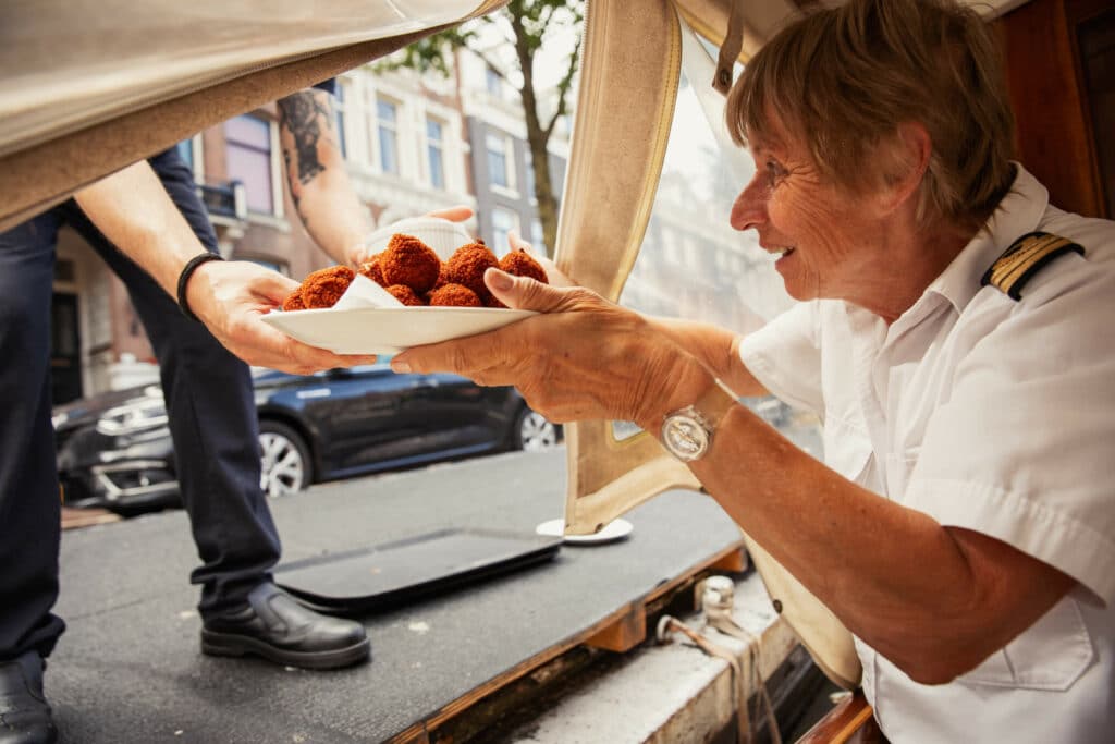 Amsterdam-Canal-Food-Tour