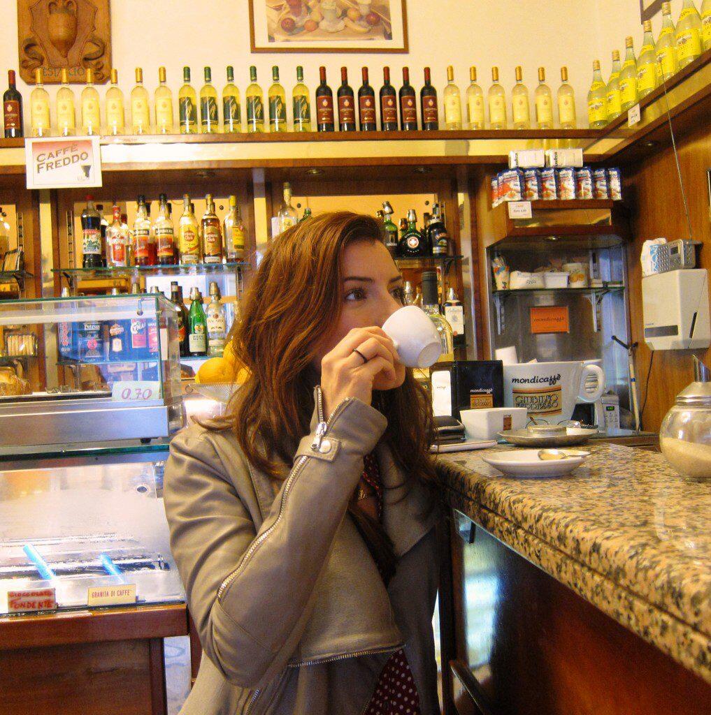 drinking-coffee-rome