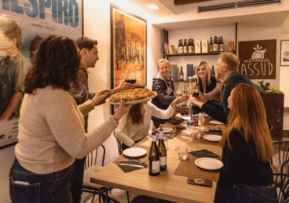 Eating Palermo: Evening Food & Wine Tour
