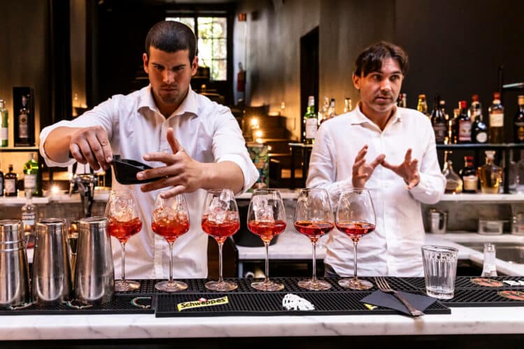 Late Night in Rome: VIP Golf Cart Drinks & Bites Tour