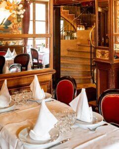 au_pied_de_cochon_paris