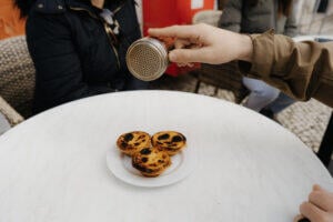 sprinkling_pastel_de nata