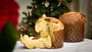 two_panettone_cakes_milan