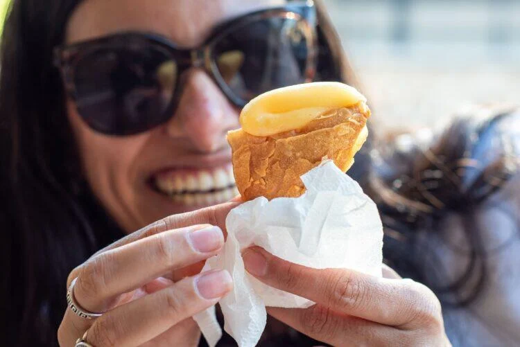 Athens Morning Food & Drinks Tour: a Bite from the Acropolis