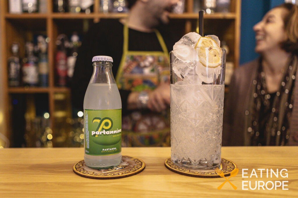 Evening Food & Wine Tour9