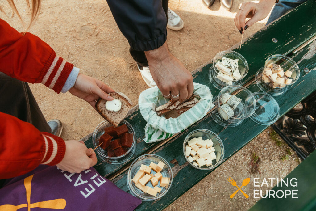 Le Marais Food & Wine Tour5