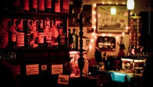 late_night_bar_in_berlin