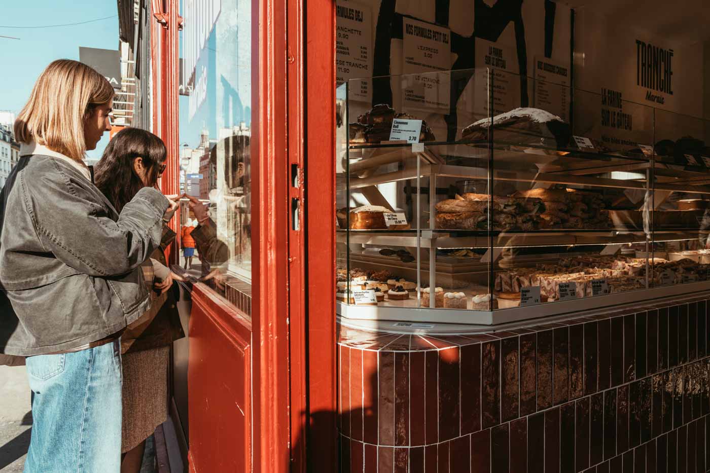 inside_of_Tranché_Bakery_Paris