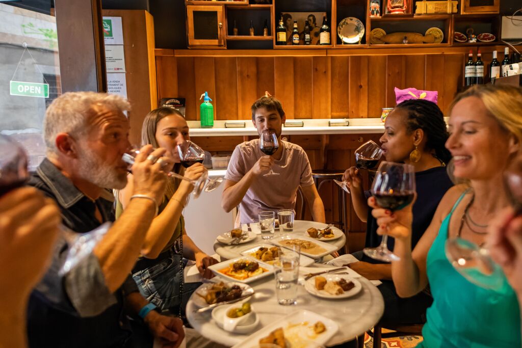 savor_wine_barcelona_gothic