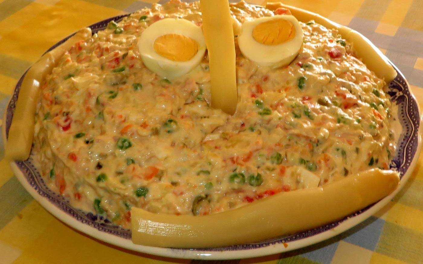 Ensaladilla_rusa_Seville