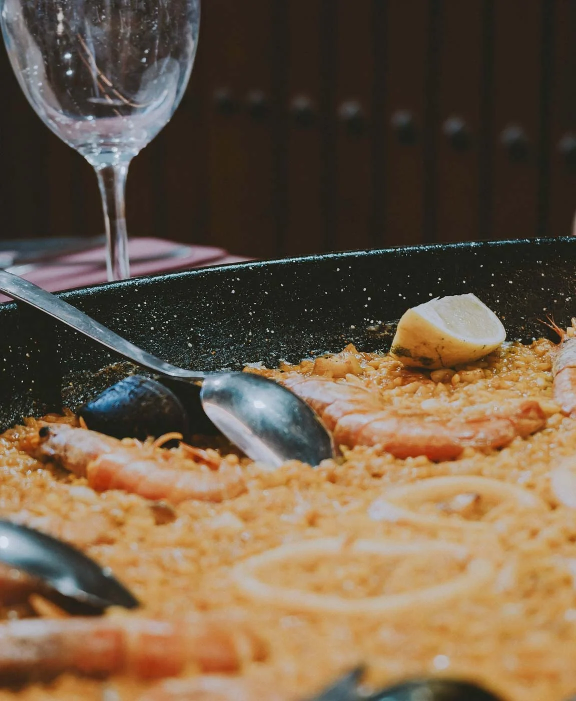 close_up_of_paella_seville