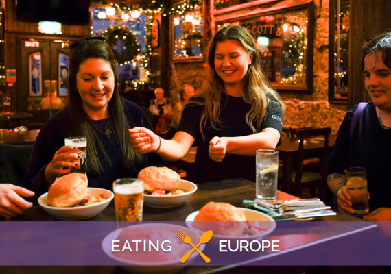 Eating Edinburgh: Old Town Food & Drinks Tour