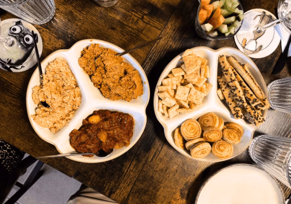 Private Budapest Food Tour: Local Tastings & Drinks