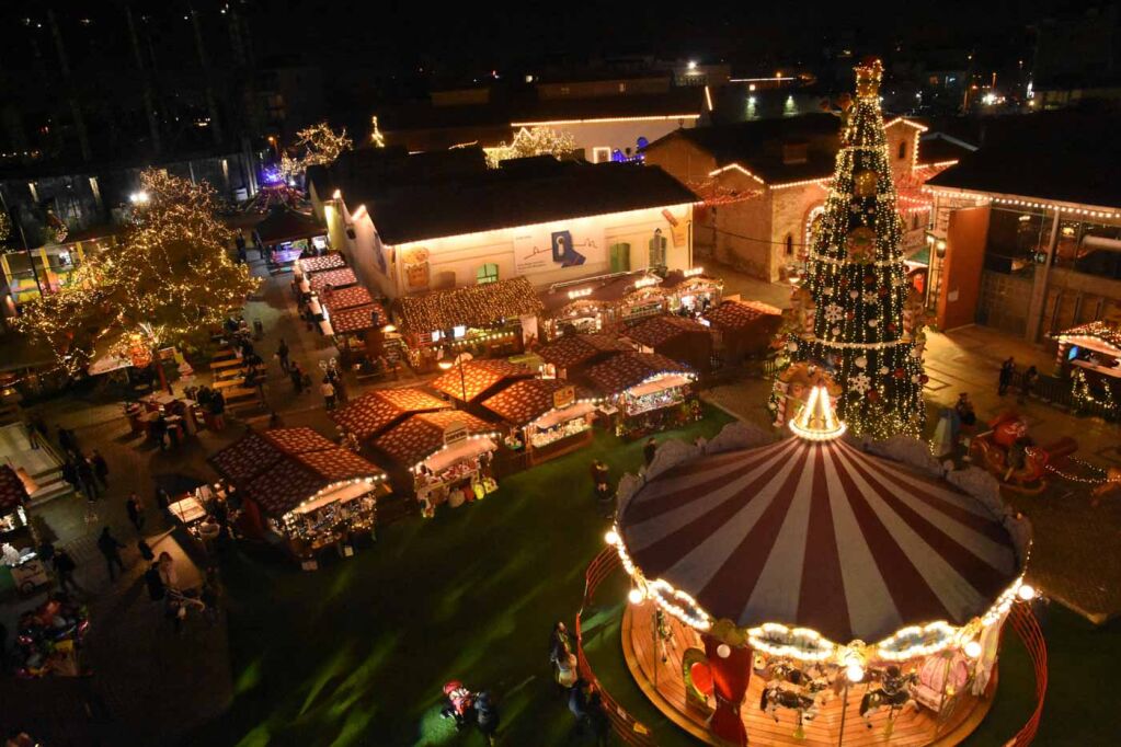 Christmas_market_Athens